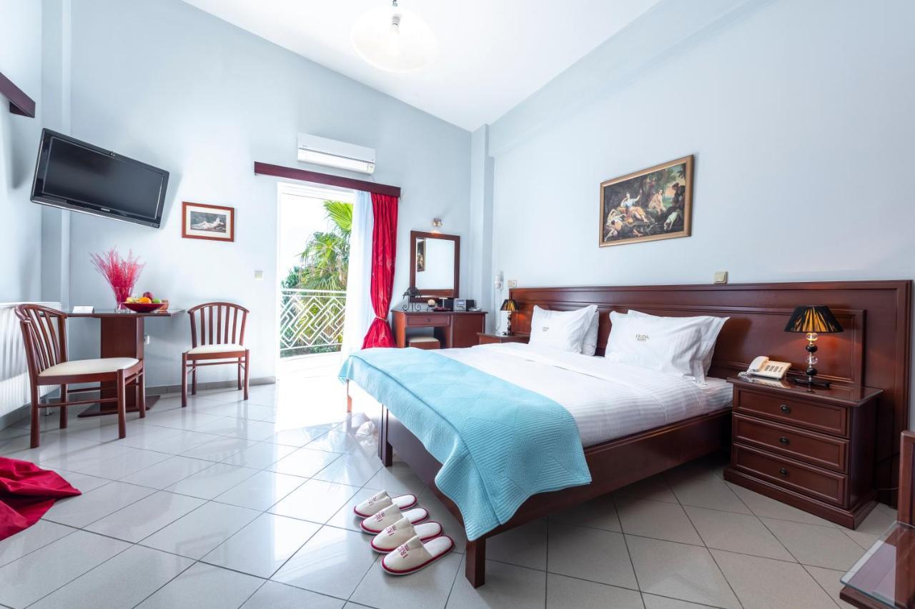 Irida Beach Resort Suites Kyparissia Zewnętrze zdjęcie