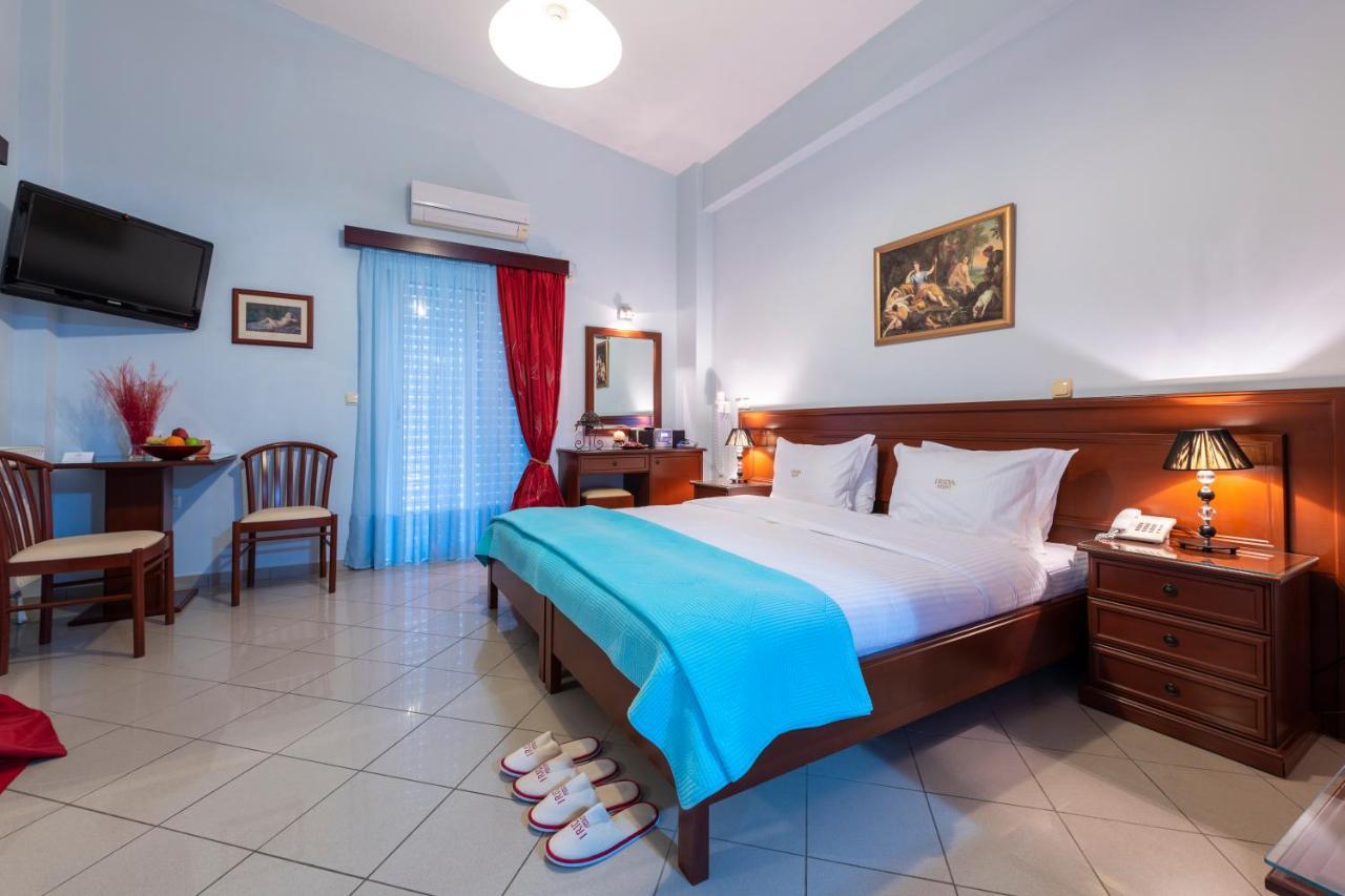Irida Beach Resort Suites Kyparissia Zewnętrze zdjęcie